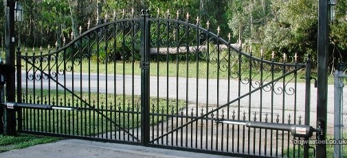 black metal gates UK